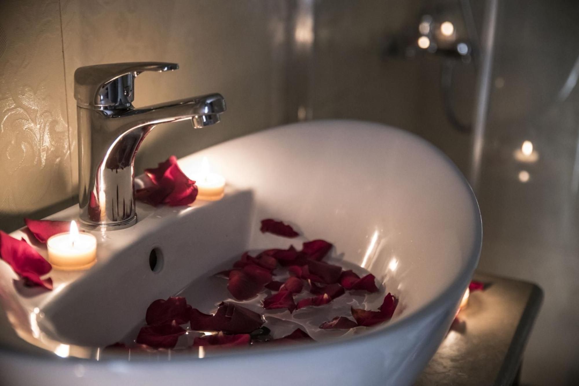 Kleopatra Deluxe Apartment With Jacuzzi Kamilari Ngoại thất bức ảnh